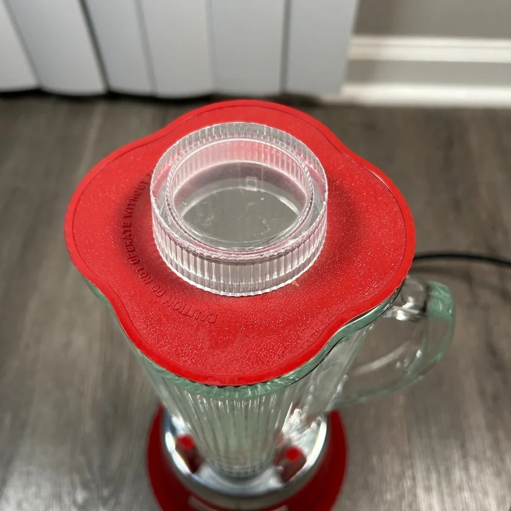 Waring Commercial Blender 40 oz Red Retro Model 51BL24 2-Speed Glass Jar